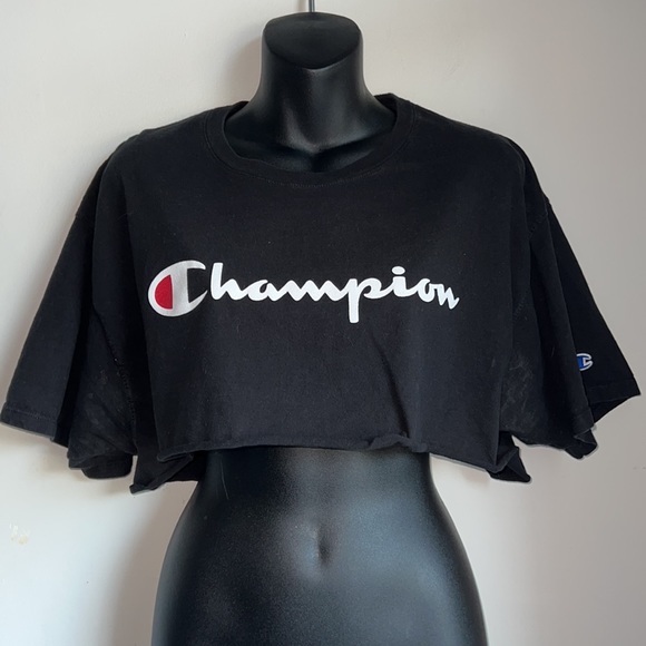 Champion Tops - Champion crop top very cropped black T-shirt size XL casual streetwear short